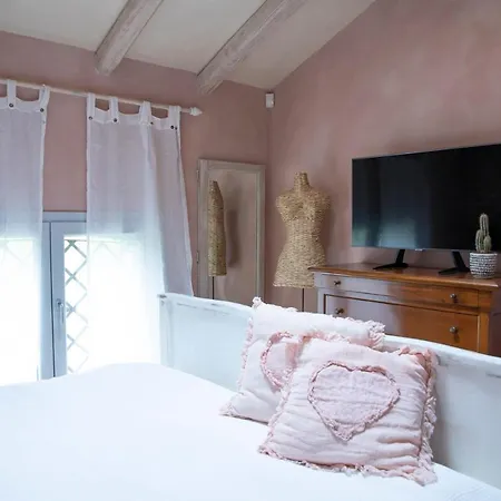 Διαμέρισμα * * * * * Splendida