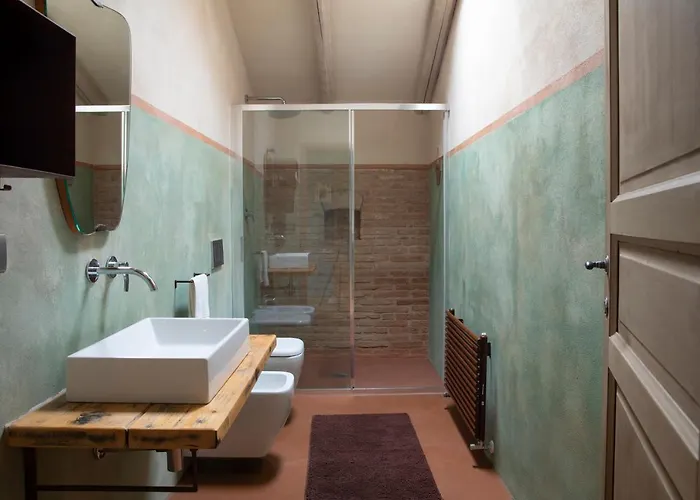 * * * * * Splendida Castenaso